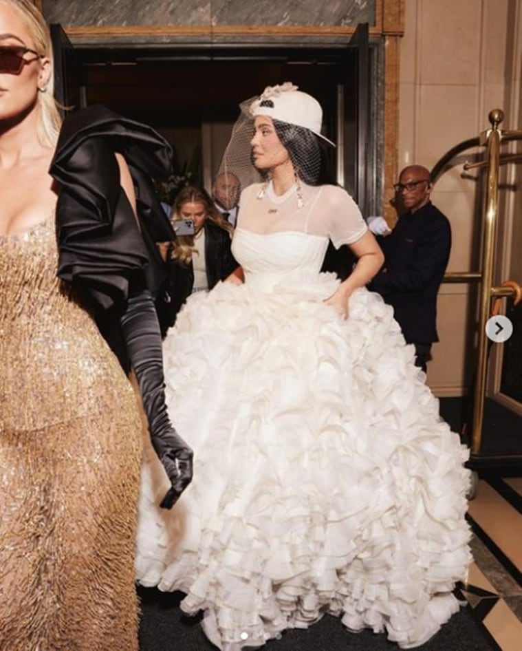 Met Gala 2022, Kylie Jenner dress, Kylie Jenner Met Gala dress, Kylie Jenner Met Gala outfit in honor of Virgil Abloh, Sarah Jessica Parker Met Gala evening gown, Sarah Jessica Parker Black designer awards ceremony, news India