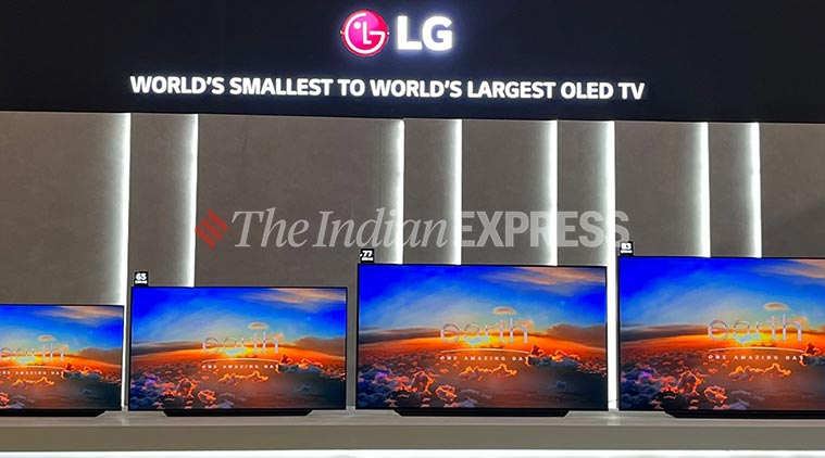 سعر LG Signature OLED R ، سعر تلفزيون LG OLED في الهند 
