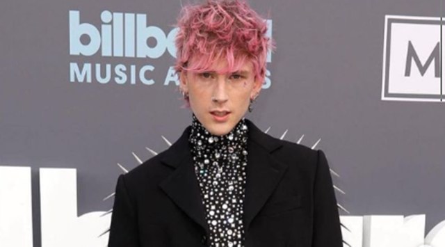 Billboard Music Awards 2022, Billboard Music Awards, Machine Gun Kelly at Billboard Music Awards, Machine Gun Kelly news, Machine Gun Kelly nails, Machine Gun Kelly manicure, indian express news