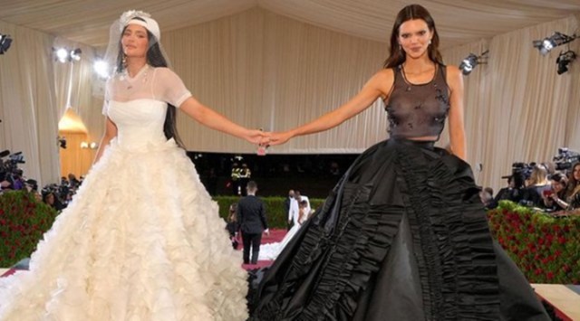 Netizens Criticise Met Gala 2022 For Choosing Gilded Glamour As Its 