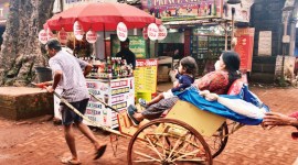 As pilot project in Matheran, SC allows e-rickshaws in Maharashtra