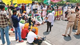 Mohali, Mohali Deputy Commissioner, Mohali-UT border, Punjab news, Chandigarh city news, Chandigarh, India news, Indian Express News Service, Express News Service, Express News, Indian Express India News