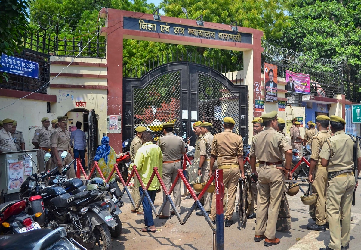 Gyanvapi Mosque Case Highlights: Varanasi court to hear on May 26 Muslim  side's plea seeking to reject Hindu petitioners' civil suit | Cities  News,The Indian Express