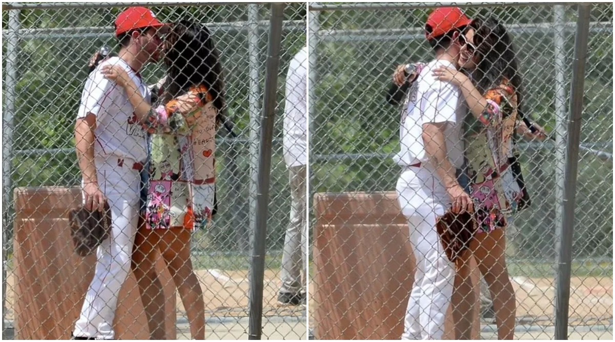 Priyanka Chopra- Nick Jonas0 baseball
