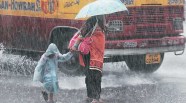 Cyclone Asani Effect Heavy Rain Lashes Kolkata Adjoining Districts 