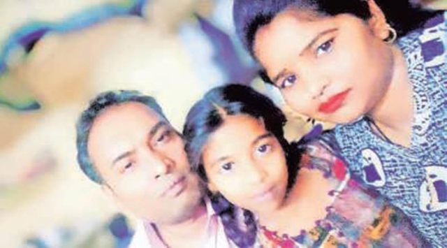 Shashi with wife Anju and daughter Sonakshi.