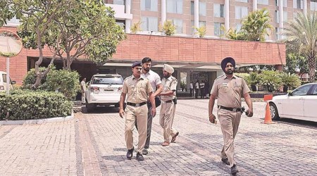 chandigarh police officers dsp transferred
