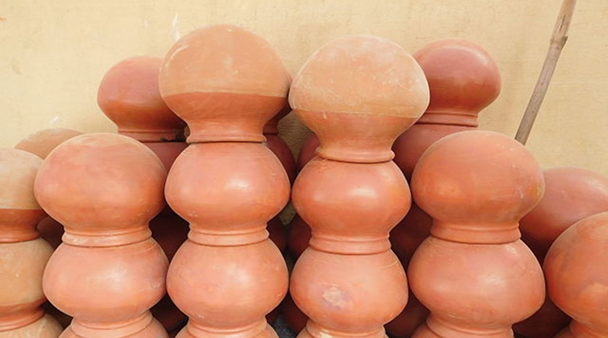 Why you must drink water stored in a clay pot or 'matka' | Lifestyle  News,The Indian Express