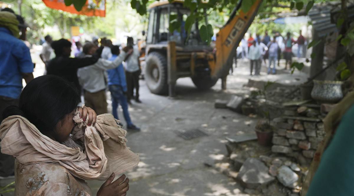 South Delhi Municipal Corporation, Delhi demolition drive, demolition drive, Meherchand market, Delhi news, Delhi city news, New Delhi, India news, Indian Express News Service, Express News Service, Express News, Indian Express India News