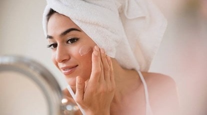 Is sandalwood paste the ultimate skincare hack for zits?