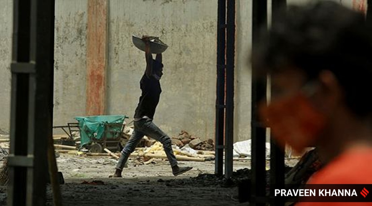 Delhi govt hikes minimum wage of labourers