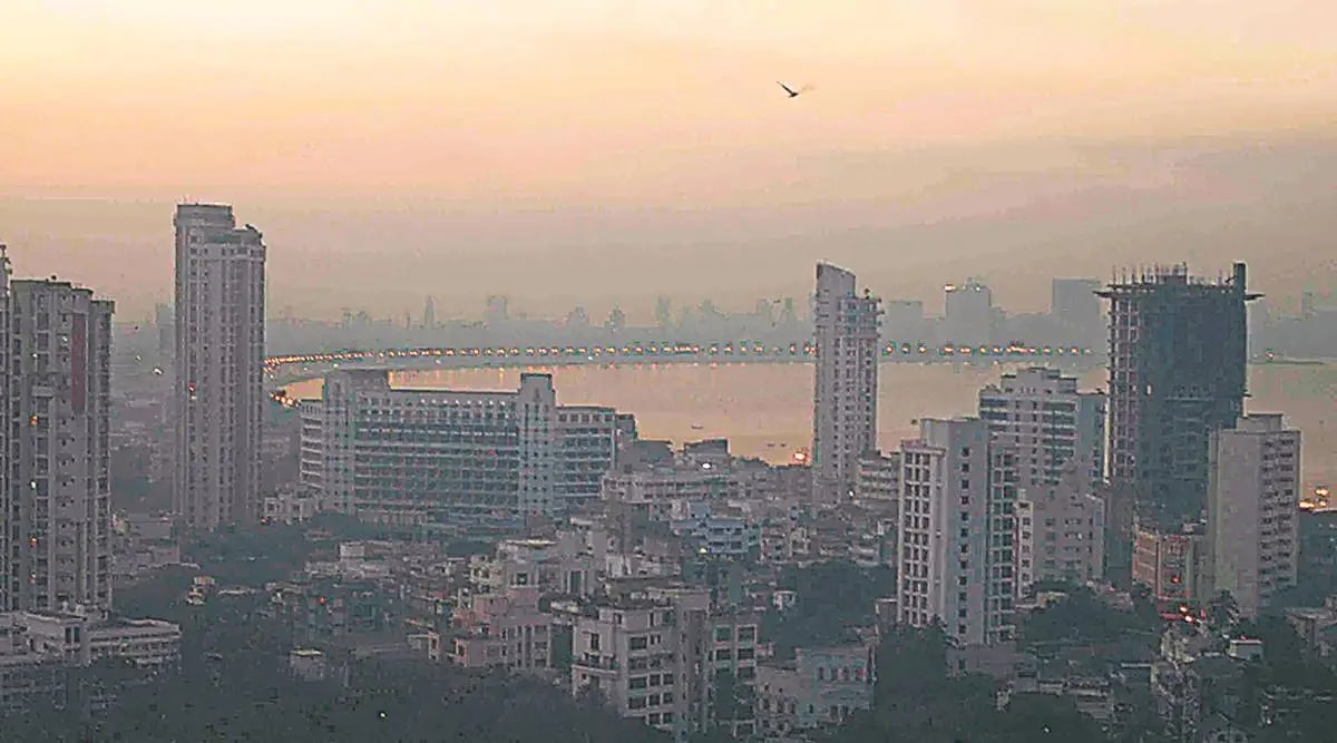 The SAFAR website Thursday showed Worli's AQI as 73, BKC's AQI readings as 70 and Colaba's as 239. Malad's AQI continued to stay in the 'very poor' category at 301. (File)