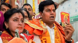 navneet rana ravi rana hanuman chalisa bmc