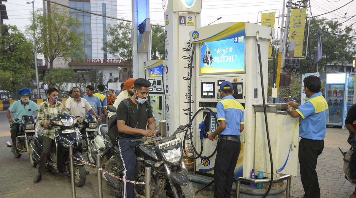 Here's why petrol pump dealers from 22 states will halt buying on Tuesday