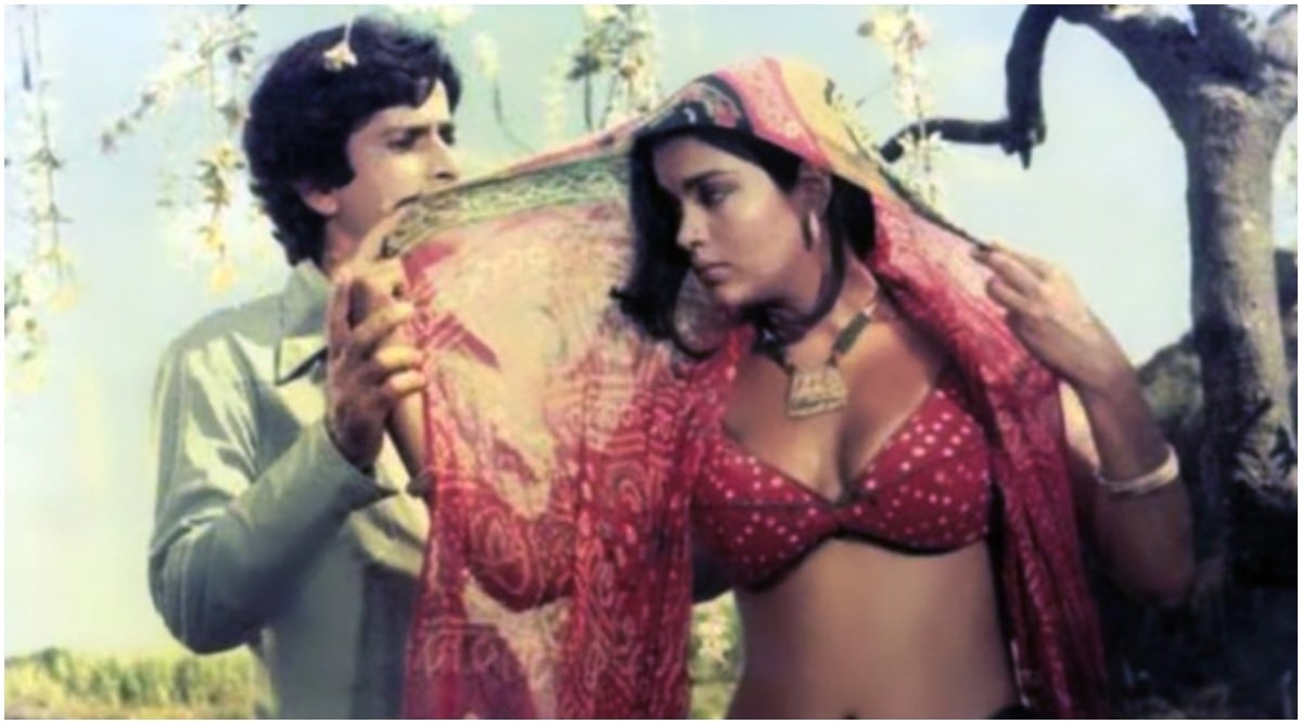 When Dev Anand called Raj Kapoor's Satyam Shivam Sundaram 'dirty', was  offended by 'camera focusing on Zeenat Aman's body' | Bollywood News - The  Indian Express