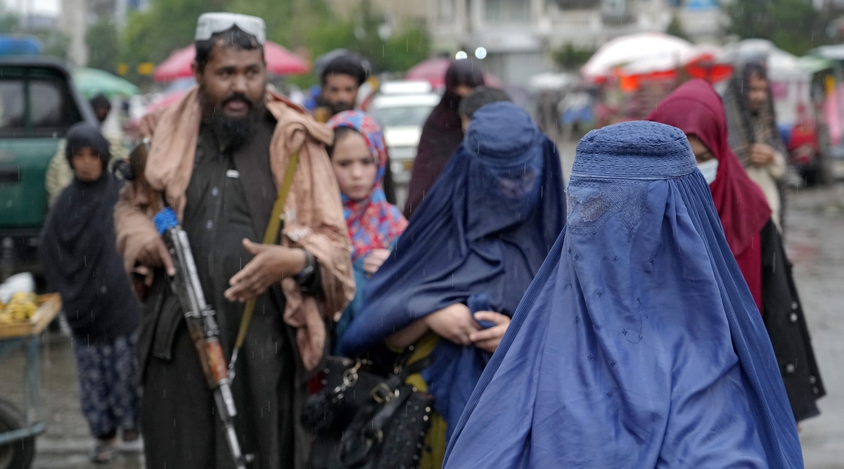 Taliban announce ladies should cowl faces in public, say burqa is best