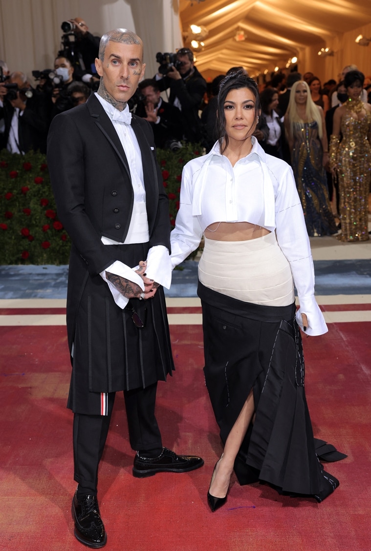 travis barker, kourtney kardashian, met gala 2022