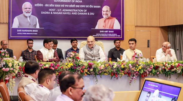  Union Home Minister Amit Shah with Gujarat CM Bhupendra Patel, Goa CM Pramod Sawant and other dignitaries, during the 25th Western Zonal Council meeting, in Diu. (PTI)