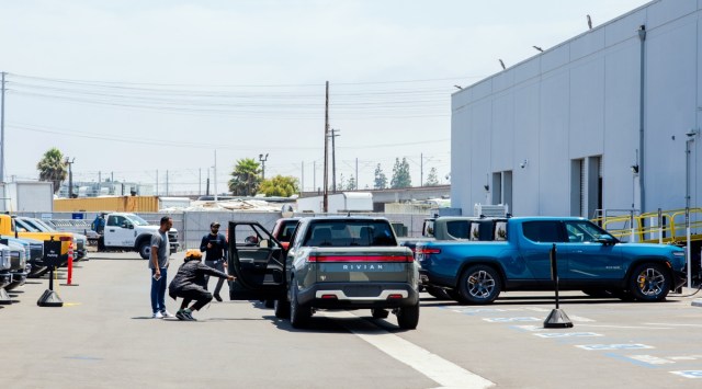 Rivian’s service center in El Segundo, Calif., on June 10, 2022. The carmaker has even fewer showrooms and service centers than Tesla.  (Alex Welsh/The New York Times)