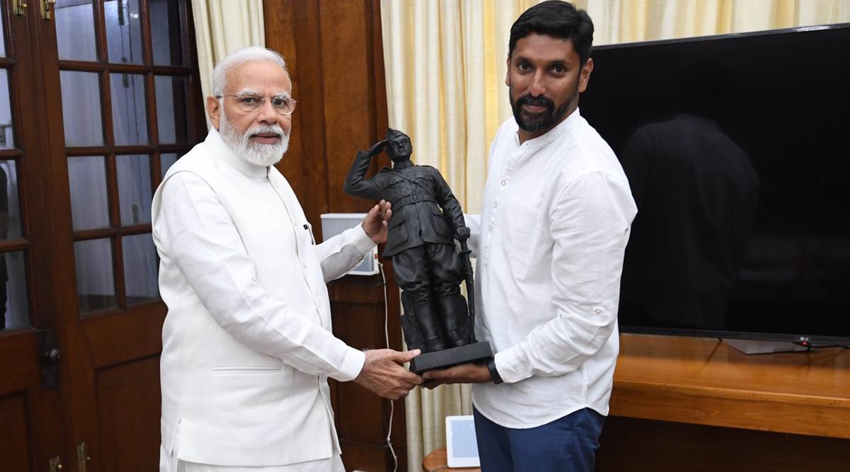 In April, Yogiraj gave Prime Minister Narendra Modi a two-foot statue of Bose. (Twitter @narendramodi)