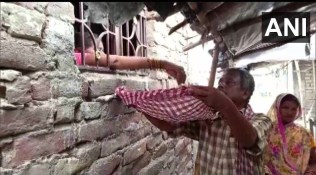 Bihar: Video of man collecting money to bribe govt hospital staff to get son’s body goes viral, Samastipur administration acts