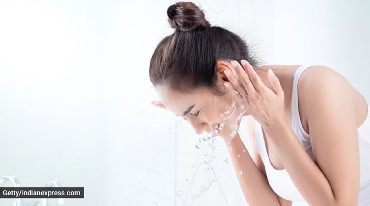Can cleaning beads in facewashes get caught in skin pores? Skin doctor solutions