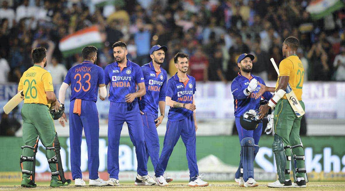 Search for Perfect Climax: Pacers and middle-order make India ...