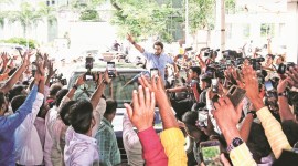 MVA crisis, Uddhav Thackeray, Aditya Thackeray, Eknath Shinde, CRPF cover, Kashmiri pandits