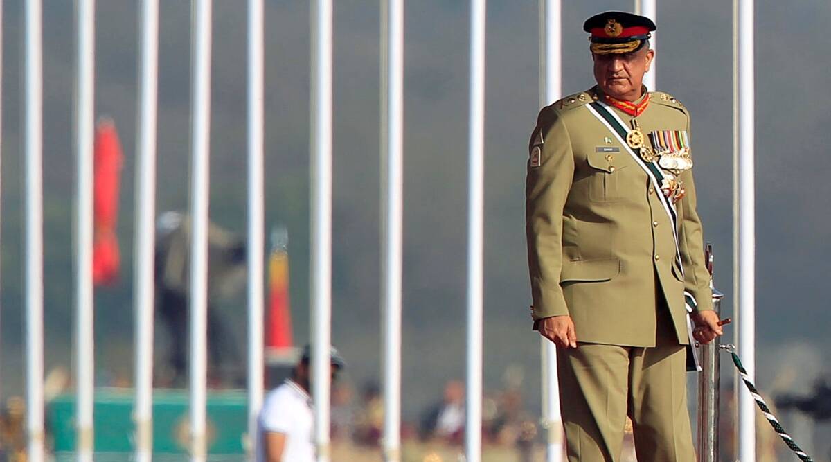 Gen Bajwa, accompanied by top physicians of the Pakistan Army, spent some time with Gen Musharraf and his family at their apartment in Dubai (File)