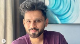 Rahul Vaidya, Rahul Vaidya news, Rahul Vaidya kachori, Rahul Vaidya Jodhpur, Rahul Vaidya eating pyaaz ki kachori, pyaaz ki kachori recipe, indian express news