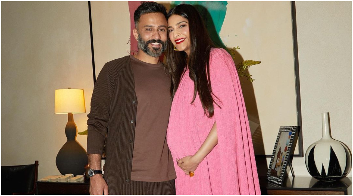 Sonam Kapoor announces 'baby is now well on its way', shares more photos  from baby shower | Entertainment News,The Indian Express