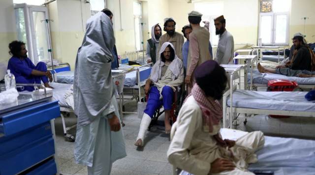 Afghans, who were injured in the recent earthquake, receive treatment at a hospital ward in Sharana, Afghanistan, June 24, 2022. (REUTERS/Ali Khara)