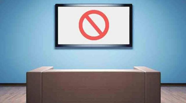 Government ban, surrogacy advertisements