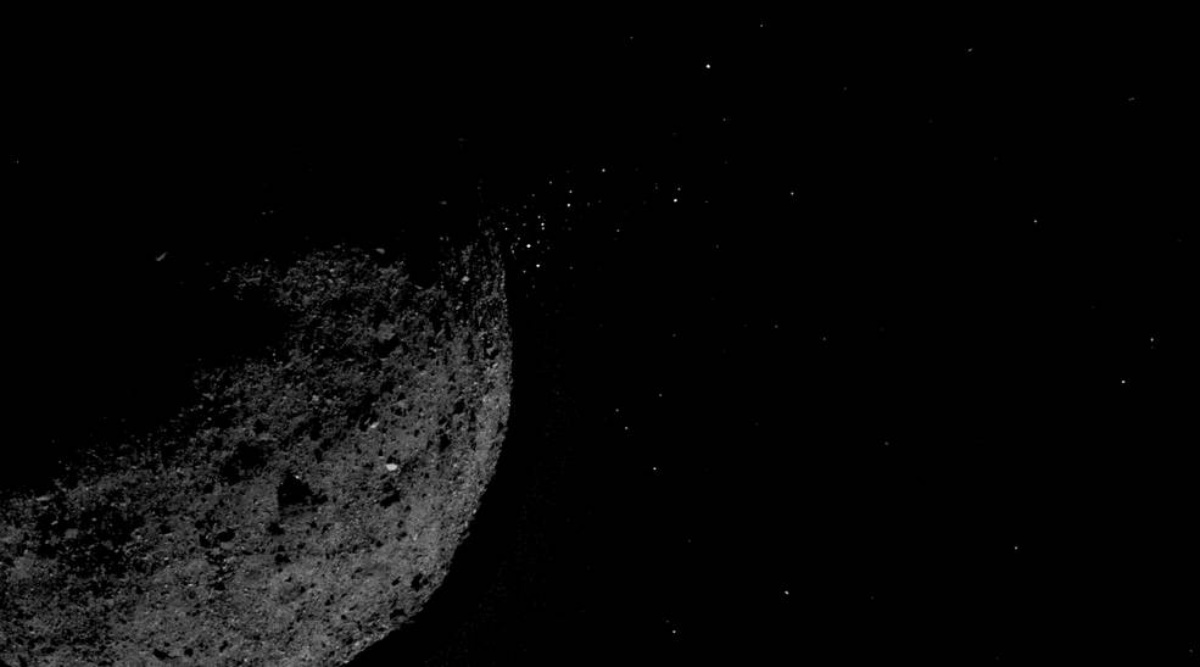 La NASA révèle que l’astéroïde Bennu a une surface de « trou de balle en plastique »