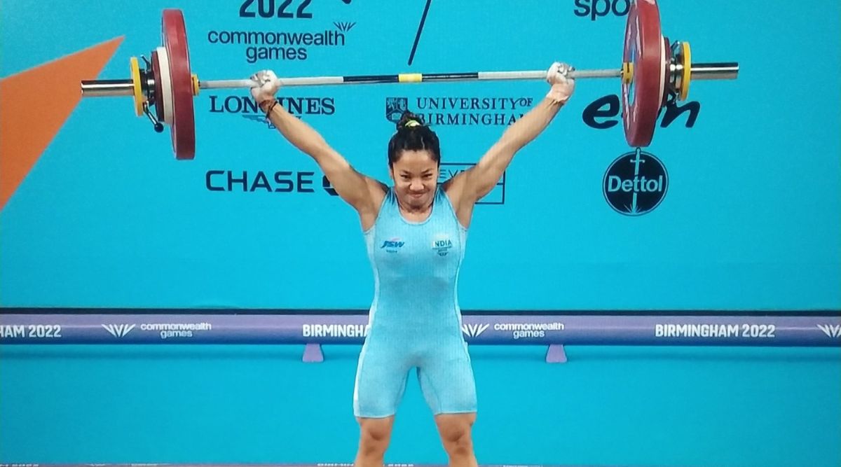 Mirabai Chanu在英联邦运动会上赢得印度的第一枚金牌，“她可以抓举超过90公斤”