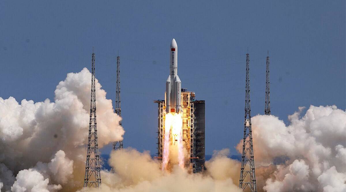A Long March-5B Y3 rocket, carrying the Wentian lab module for China's space station under construction, takes off from Wenchang Spacecraft Launch Site in Hainan province, China July 24, 2022. China Daily via REUTERS
