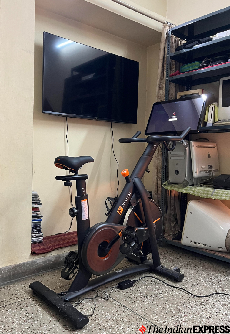 Flexbike+, revisión de flexbike+, precio de flexbike+ en la india, bicicleta de fitness interior conectada flexbike+, bicicleta de fitness en la india, ciclo de fitness wifi, bicicleta de fitness interior 