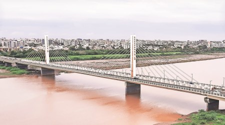 Pandit Deendayal Upadhyay cable bridge. Express Photo by Hanif Malek)