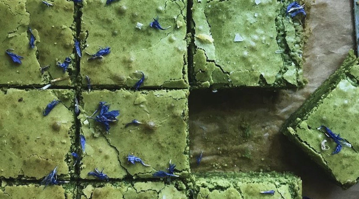 Satiate your sugar cravings with these healthy matcha brownies (recipe