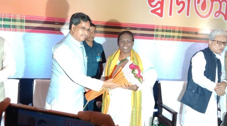 Tripura Chief Minister Dr. Manik Saha welcomes NDA Presidential candidate Droupadi Murmu.
