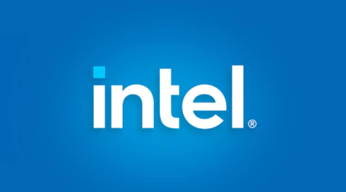 Chipmaker Intel starts informing customers of price-hike plan