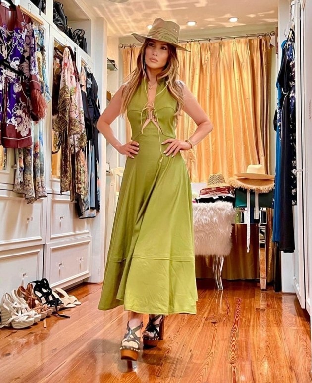 Jennifer Lopez outfits, Jennifer Lopez birthday, Jennifer Lopez best outfits, Jennifer Lopez fashion style, Indian Express, Lifestyle, Lifestyle photo gallery