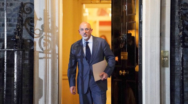 Nadhim Zahawi leaves 10 Downing Street, in London, following the resignation of two senior cabinet ministers, Chancellor of the Exchequer Rishi Sunak and Health Secretary Sajid Javid, July 5, 2022. (AP)