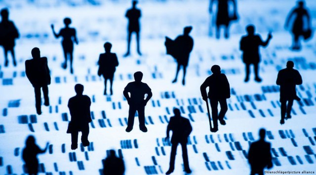 Humans across the world share a lot of the same DNA, but there are decisive differences. (Image credit: Klaus Ohlenschläger/picture alliance)