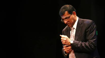 Raghuram Rajan lauds RBI, says India not facing economic problems like Sri  Lanka, Pakistan | Business News - The Indian Express