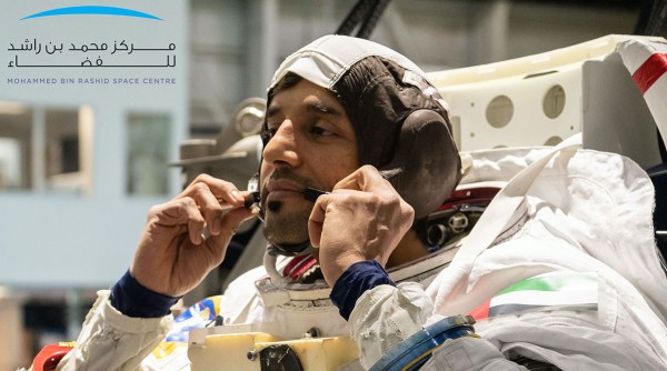 El astronauta de los Emiratos Árabes Unidos Sultan Al Neyyadi