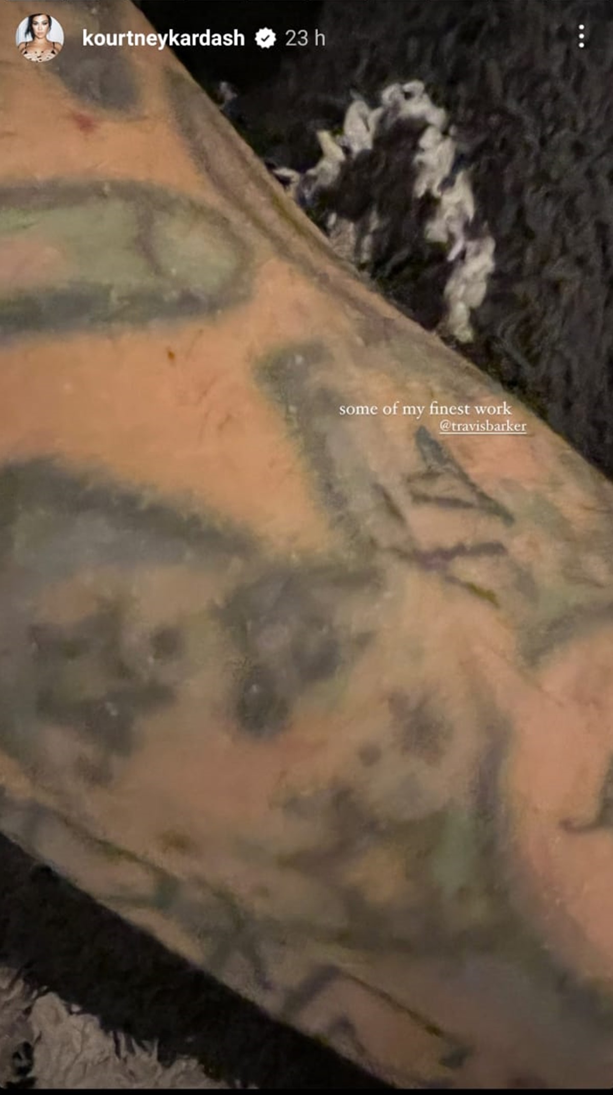 Travis Barker Gets Kourtney Kardashian's Lips Tattooed