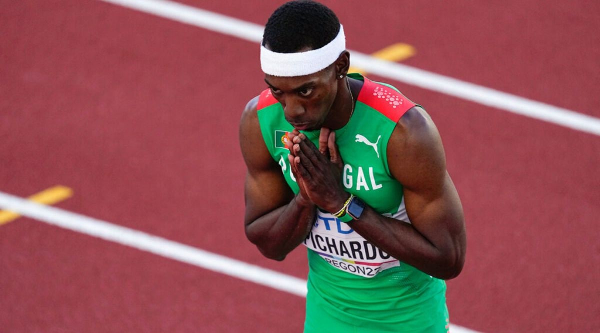 Cuba recusou o pai a ser seu treinador, agora Pedro Pichardo ganha ouro para Portugal e pendura a medalha no pescoço do pai