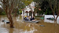 Sydney floods: Over 85,000 may have to evacuate homes as heavy rains ease
