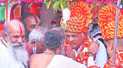 Gujarat CM flags off procession: Jagannath Rath Yatra held amid fanfare,  tight security | Ahmedabad News - The Indian Express